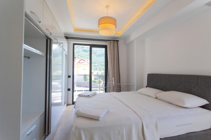 Image No.17-Villa / Détaché de 4 chambres à vendre à Ovacik