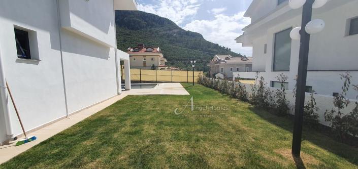 Image No.23-Villa / Détaché de 4 chambres à vendre à Ovacik