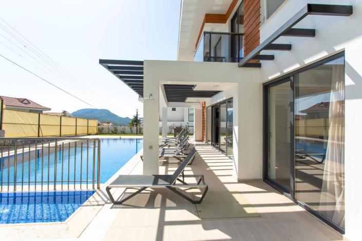 Image No.21-Villa / Détaché de 4 chambres à vendre à Ovacik