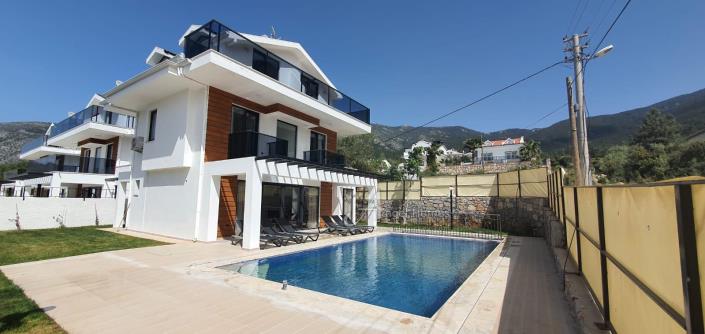 Image No.2-Villa / Détaché de 4 chambres à vendre à Ovacik