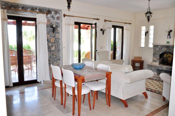 Image No.7-Villa / Détaché de 3 chambres à vendre à Ovacik