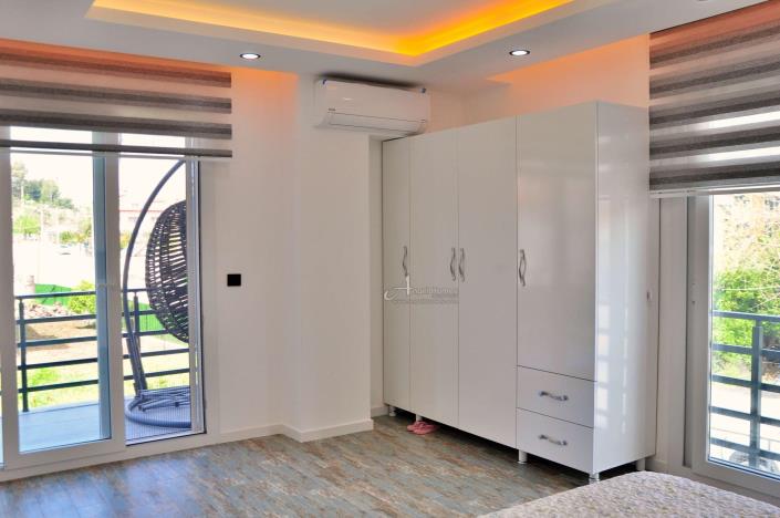 Image No.18-Villa de 4 chambres à vendre à Karagedik