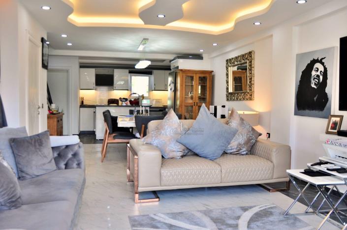 Image No.6-Villa de 4 chambres à vendre à Karagedik