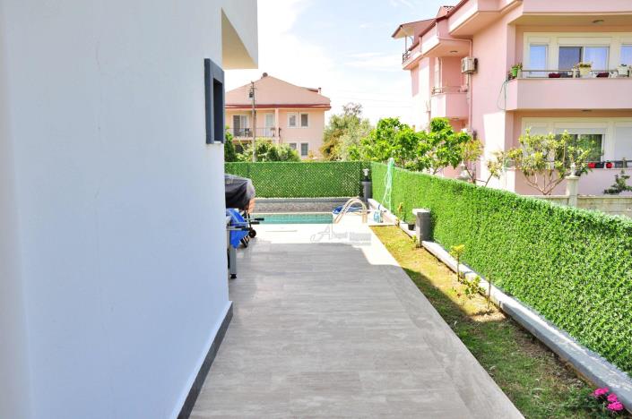 Image No.23-Villa de 4 chambres à vendre à Karagedik