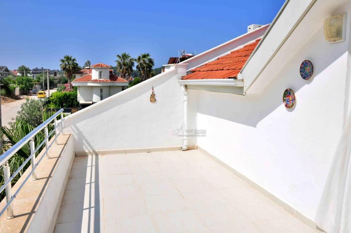 Image No.21-3 Bed Villa / Detached for sale