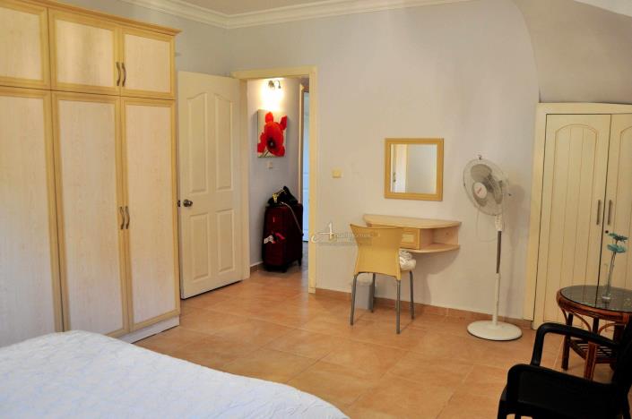 Image No.13-3 Bed Apartment for sale