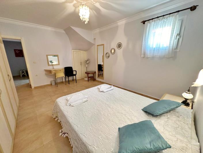 Image No.35-3 Bed Apartment for sale