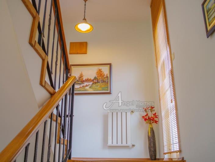 Image No.10-4 Bed Villa / Detached for sale