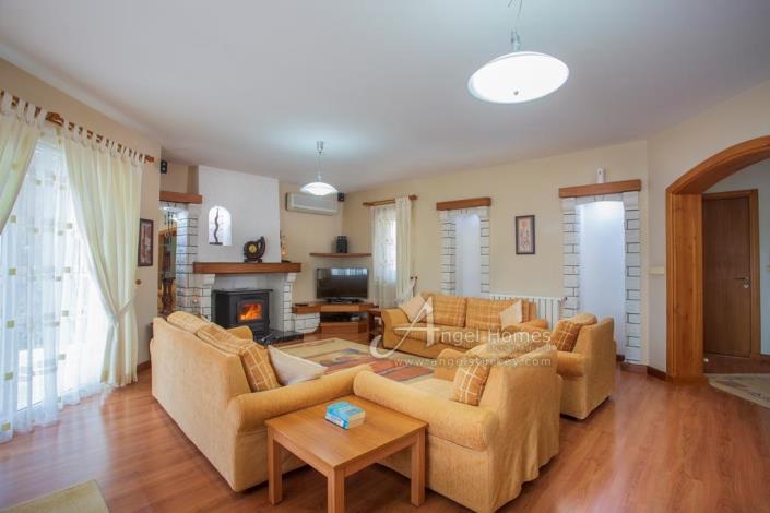 Image No.11-4 Bed Villa / Detached for sale