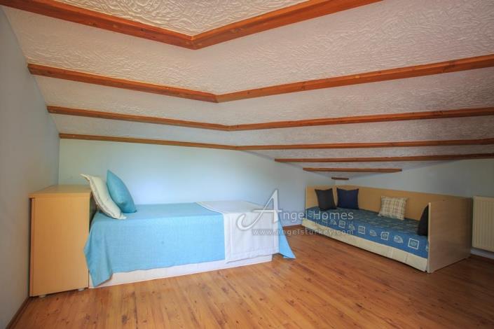 Image No.28-4 Bed Villa / Detached for sale