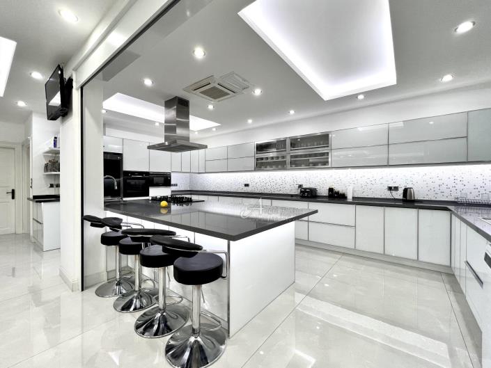 Image No.15-Villa de 8 chambres à vendre à Ovacik