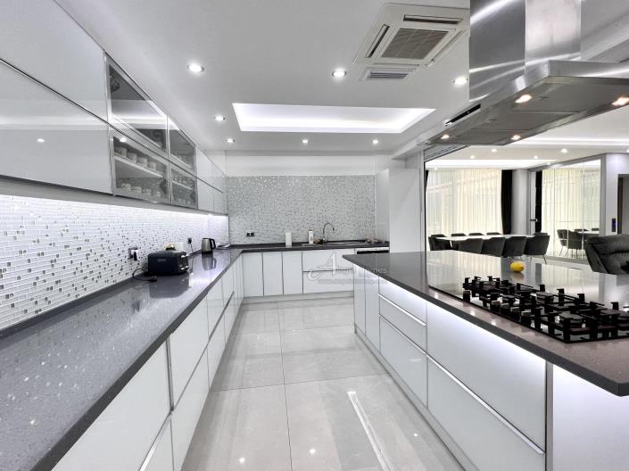 Image No.22-Villa de 8 chambres à vendre à Ovacik