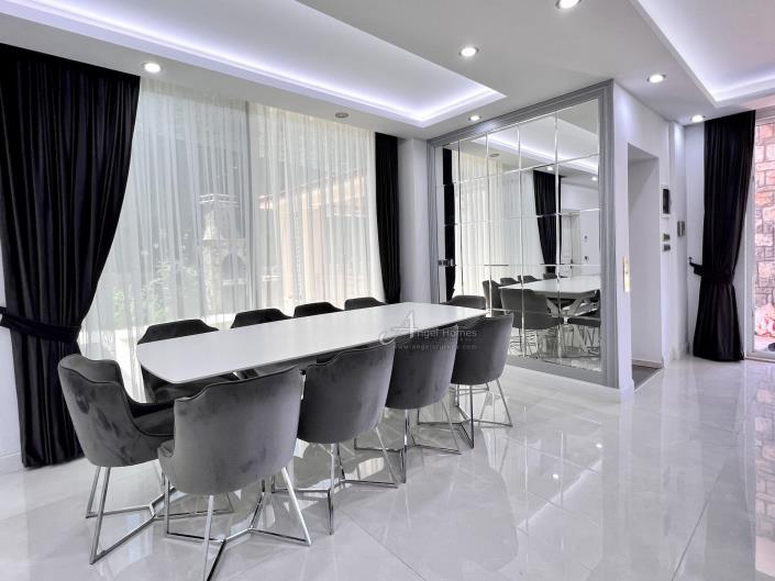 Image No.19-Villa de 8 chambres à vendre à Ovacik