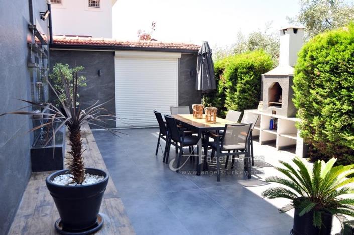 Image No.10-3 Bed Villa for sale