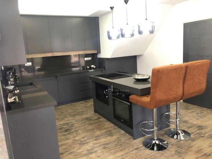 Image No.11-3 Bed Villa for sale