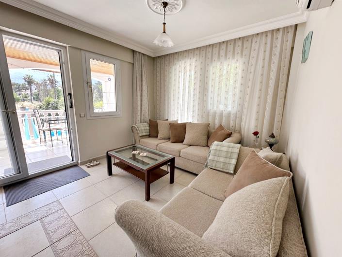 Image No.14-3 Bed Apartment for sale