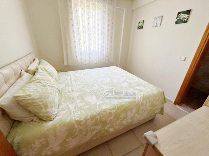 Image No.18-3 Bed Apartment for sale