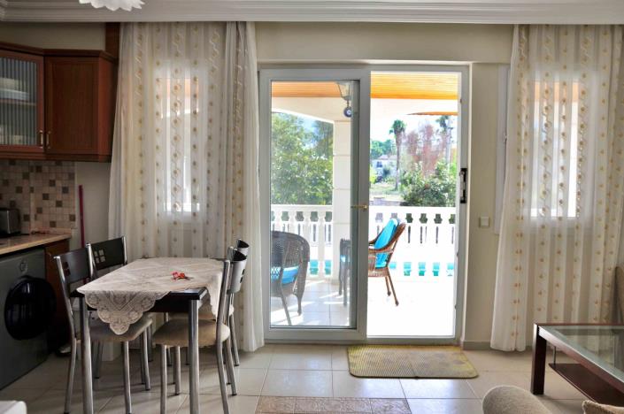 Image No.10-3 Bed Apartment for sale