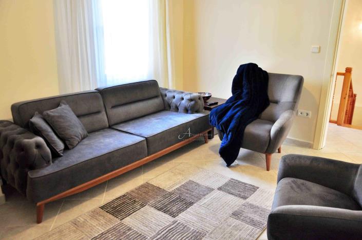 Image No.11-3 Bed Apartment for sale