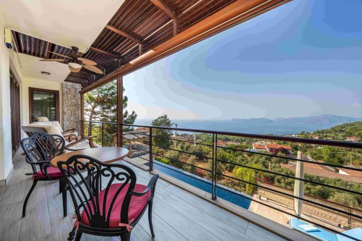 Image No.10-Villa / Détaché de 4 chambres à vendre à Faralya