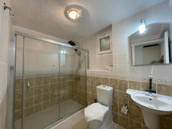 Image No.21-2 Bed Apartment for sale