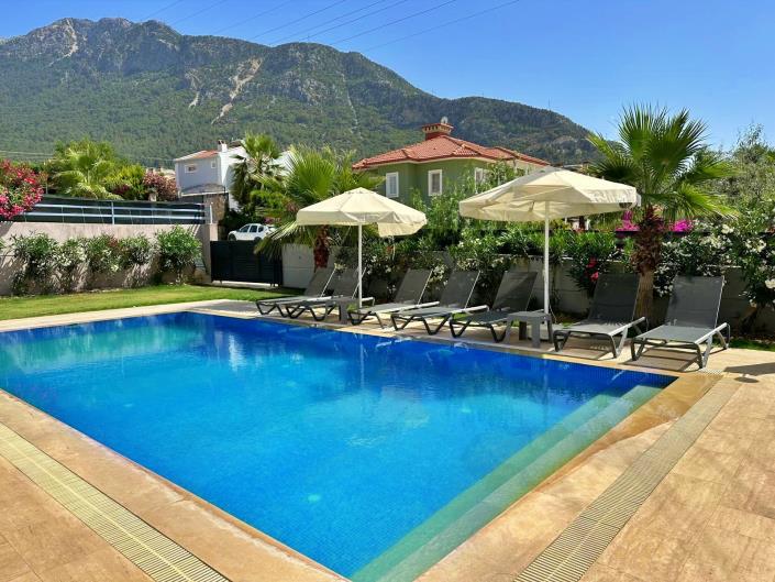 Image No.4-Villa / Détaché de 4 chambres à vendre à Ovacik