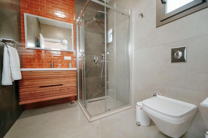 Image No.16-3 Bed Villa for sale