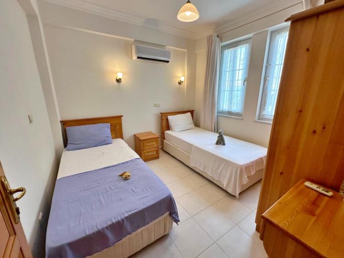 Image No.10-2 Bed Apartment for sale