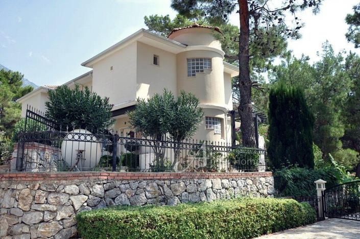 Image No.2-3 Bed Villa for sale