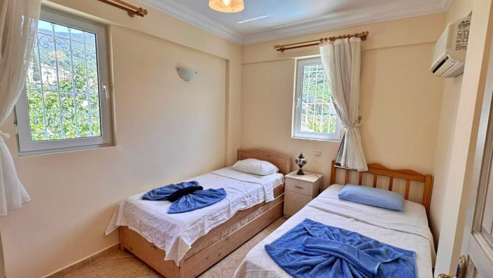 Image No.26-4 Bed Villa / Detached for sale