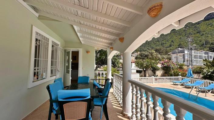 Image No.8-4 Bed Villa / Detached for sale