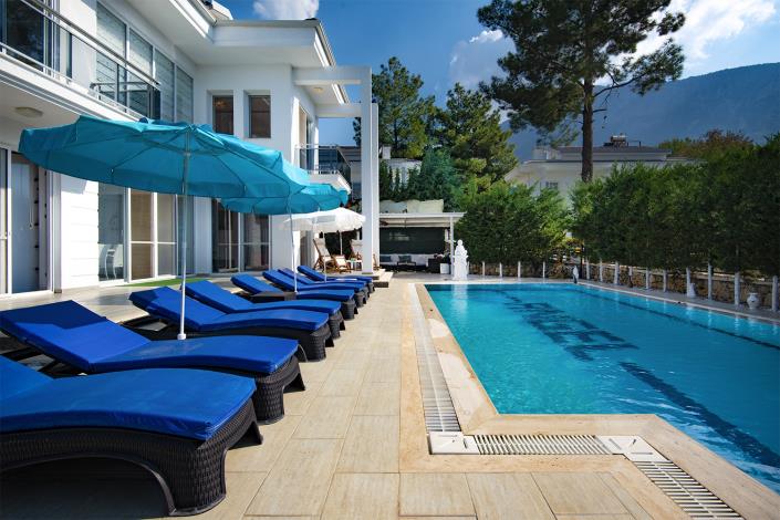 Image No.2-4 Bed Villa / Detached for sale