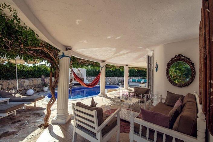 Image No.8-Villa / Détaché de 4 chambres à vendre à Foca