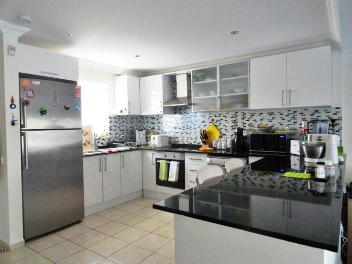 Image No.10-Villa / Détaché de 3 chambres à vendre à Ovacik