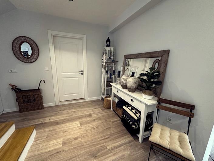 Image No.11-3 Bed Villa / Detached for sale