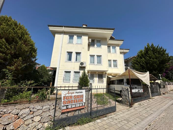 Image No.1-3 Bed Apartment for sale