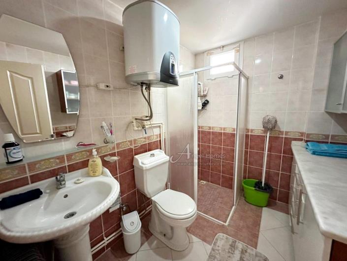 Image No.12-3 Bed Apartment for sale