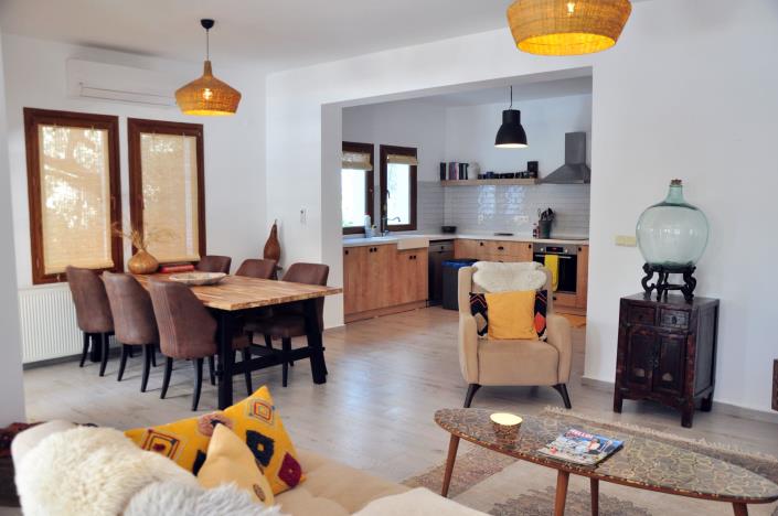 Image No.11-4 Bed Villa / Detached for sale