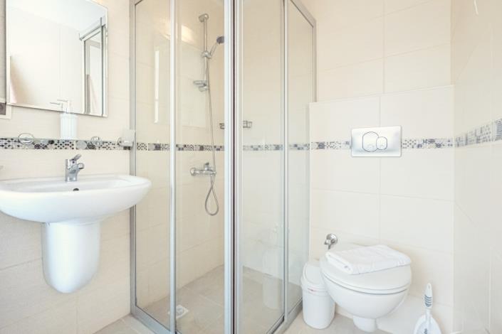 Image No.29-3 Bed Villa for sale