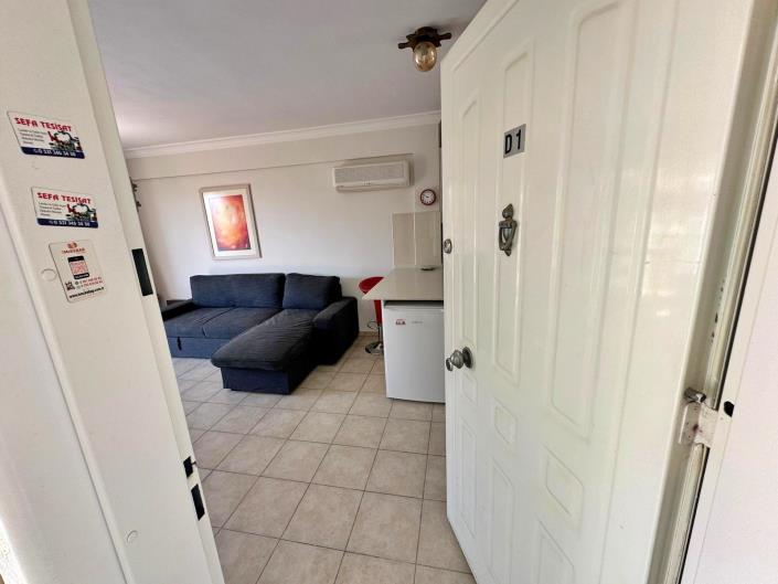 Image No.10-1 Bed Apartment for sale