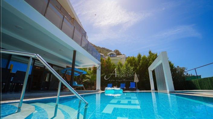 Image No.4-Villa de 5 chambres à vendre à Ovacik