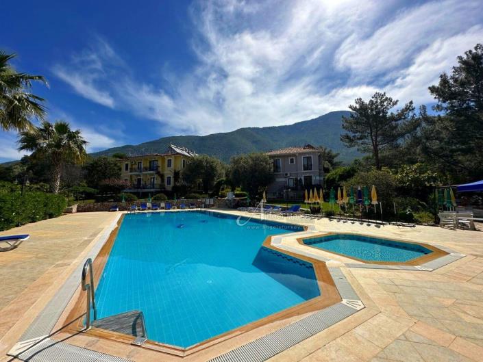 Image No.13-2 Bed Apartment for sale