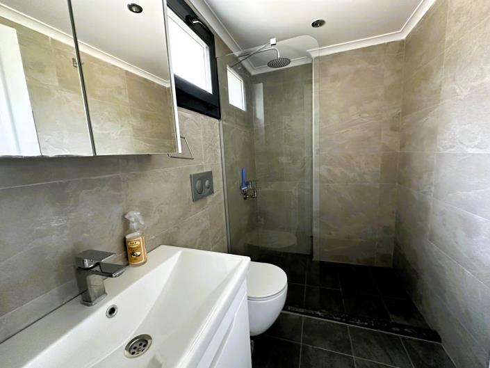 Image No.27-6 Bed Villa / Detached for sale