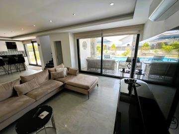 salon_terrace