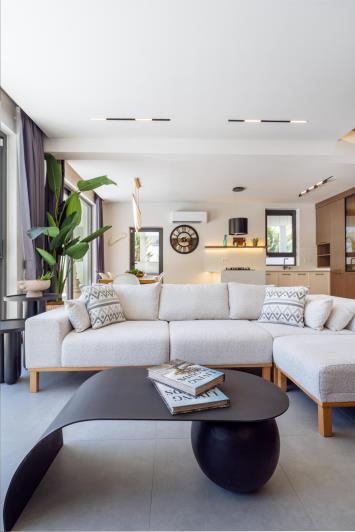 Image No.14-3 Bed Villa / Detached for sale