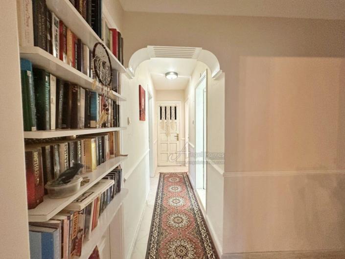 Image No.5-3 Bed Apartment for sale