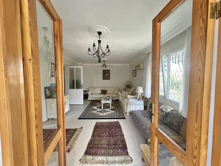 Image No.11-3 Bed Apartment for sale