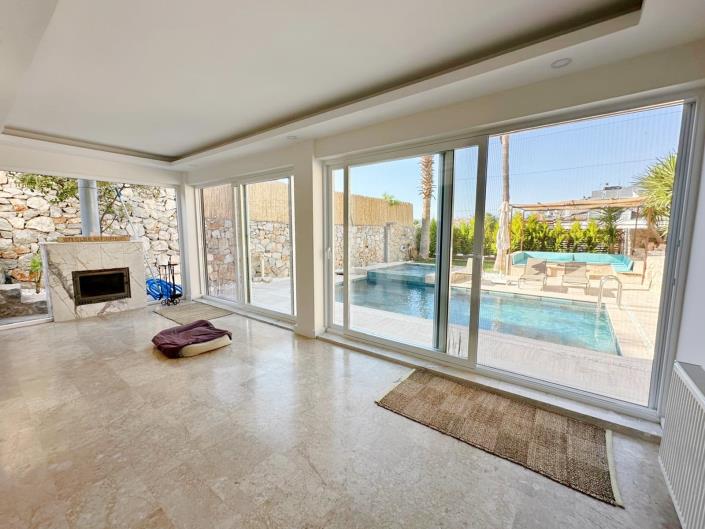 Image No.16-4 Bed Villa for sale