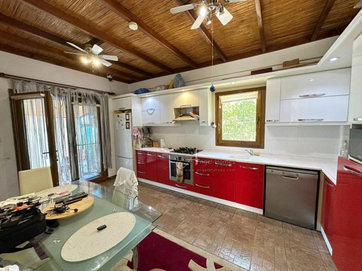 Image No.17-3 Bed Villa / Detached for sale