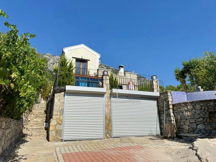 Image No.5-3 Bed Villa / Detached for sale